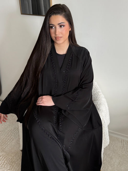 La Abaya Amira